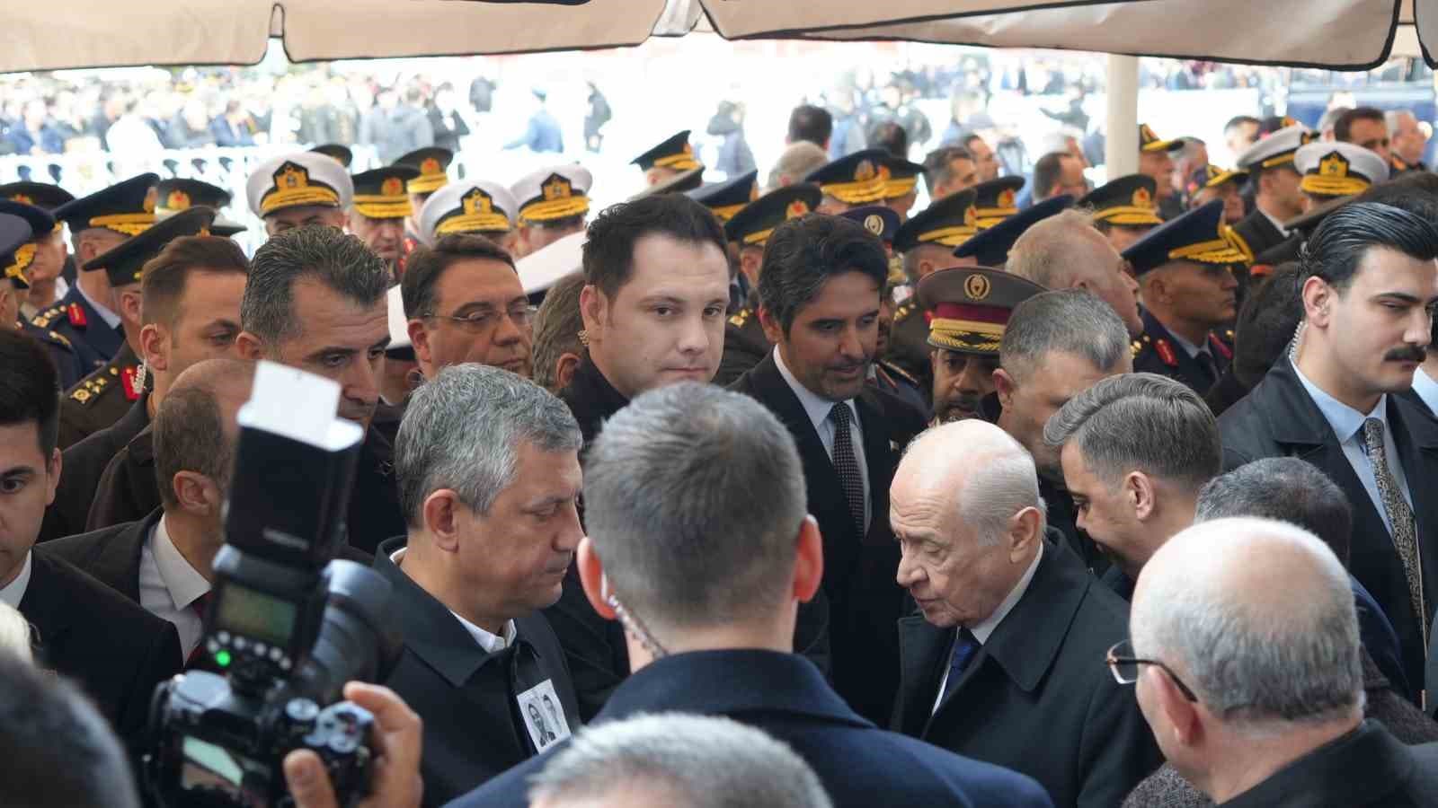 Katar’da helikopterin düşmesi sonucu şehit olan ASELSAN teknisyenleri için töreni düzenlendi