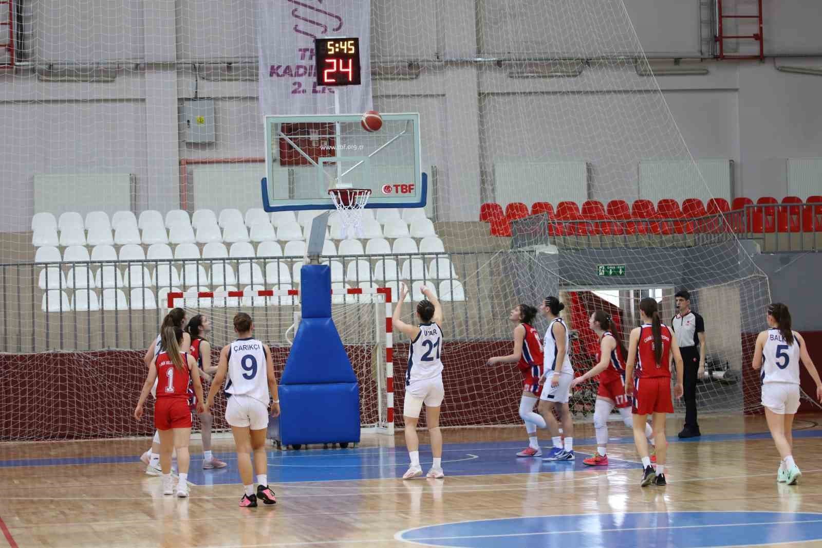 U18 Kızlar Basketbol Anadolu Şampiyonası Beyaz Grup Uşak’ta tamamlandı
