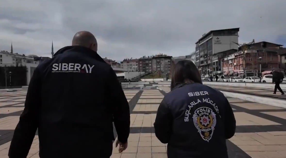 Bingöl’de siber suçlara karşı bilgilendirme çalışması yapıldı