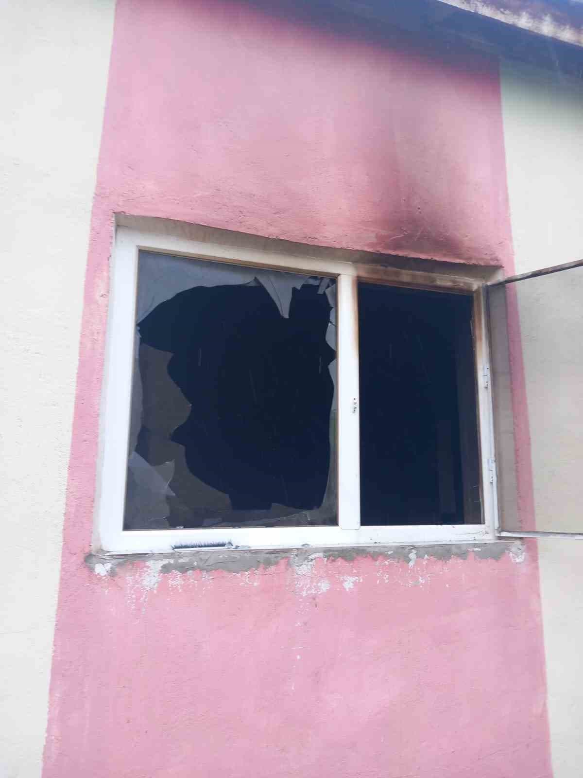 Nevşehir’de yıldırım düşen evde yangın çıktı