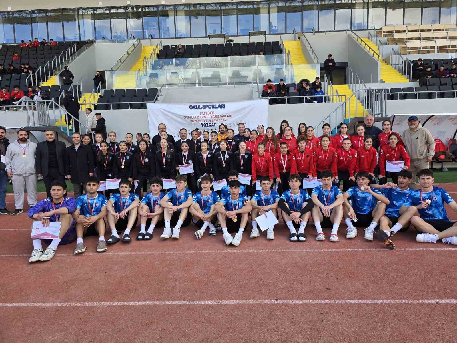 Yozgat’ta 288 sporcunun katıldığı Okul Sporları Futbol Müsabakaları tamamlandı