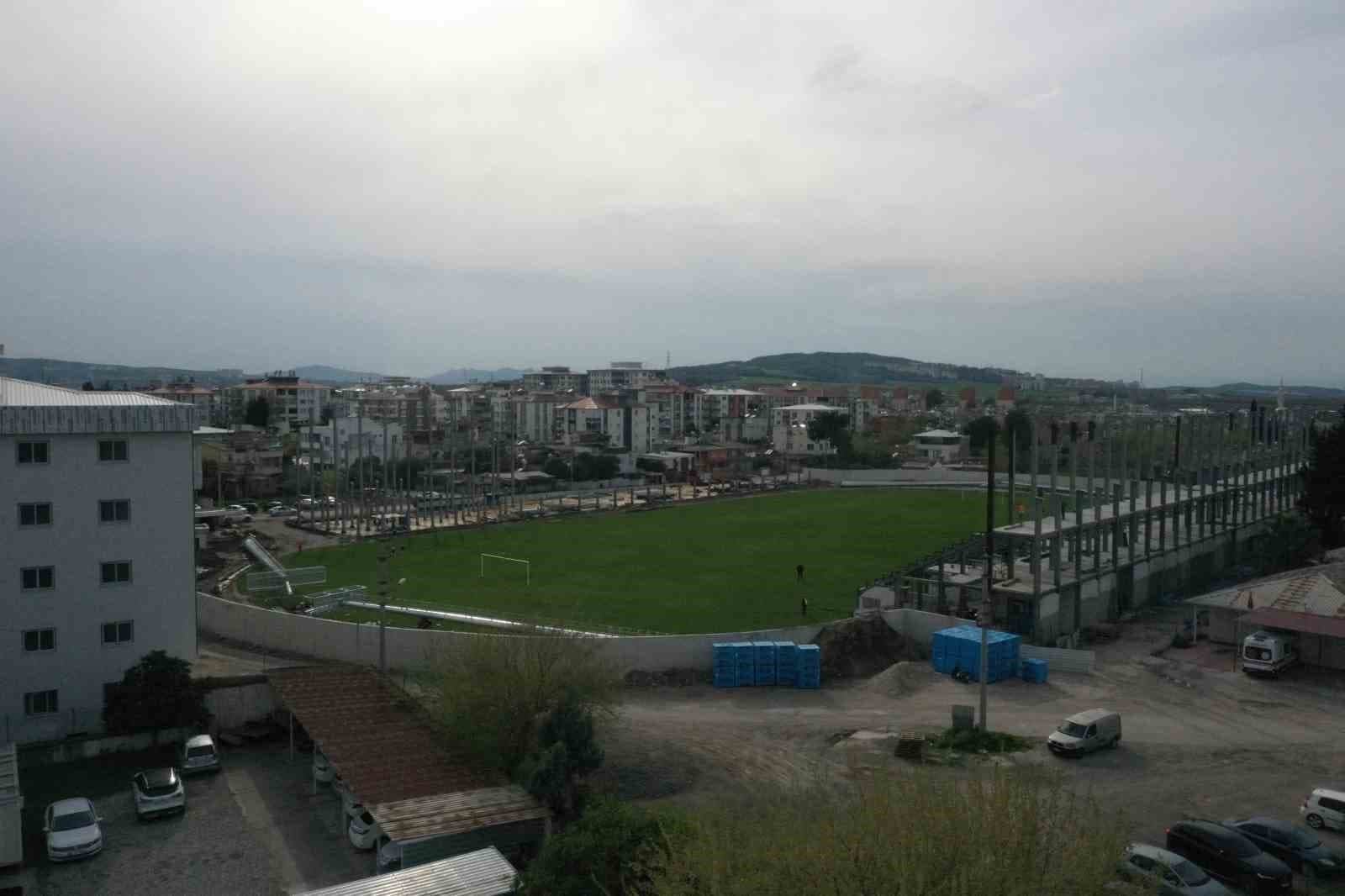 Osmaniye’de deprem sonrası yeniden inşa: 7 Ocak stadyumu %35 seviyesinde