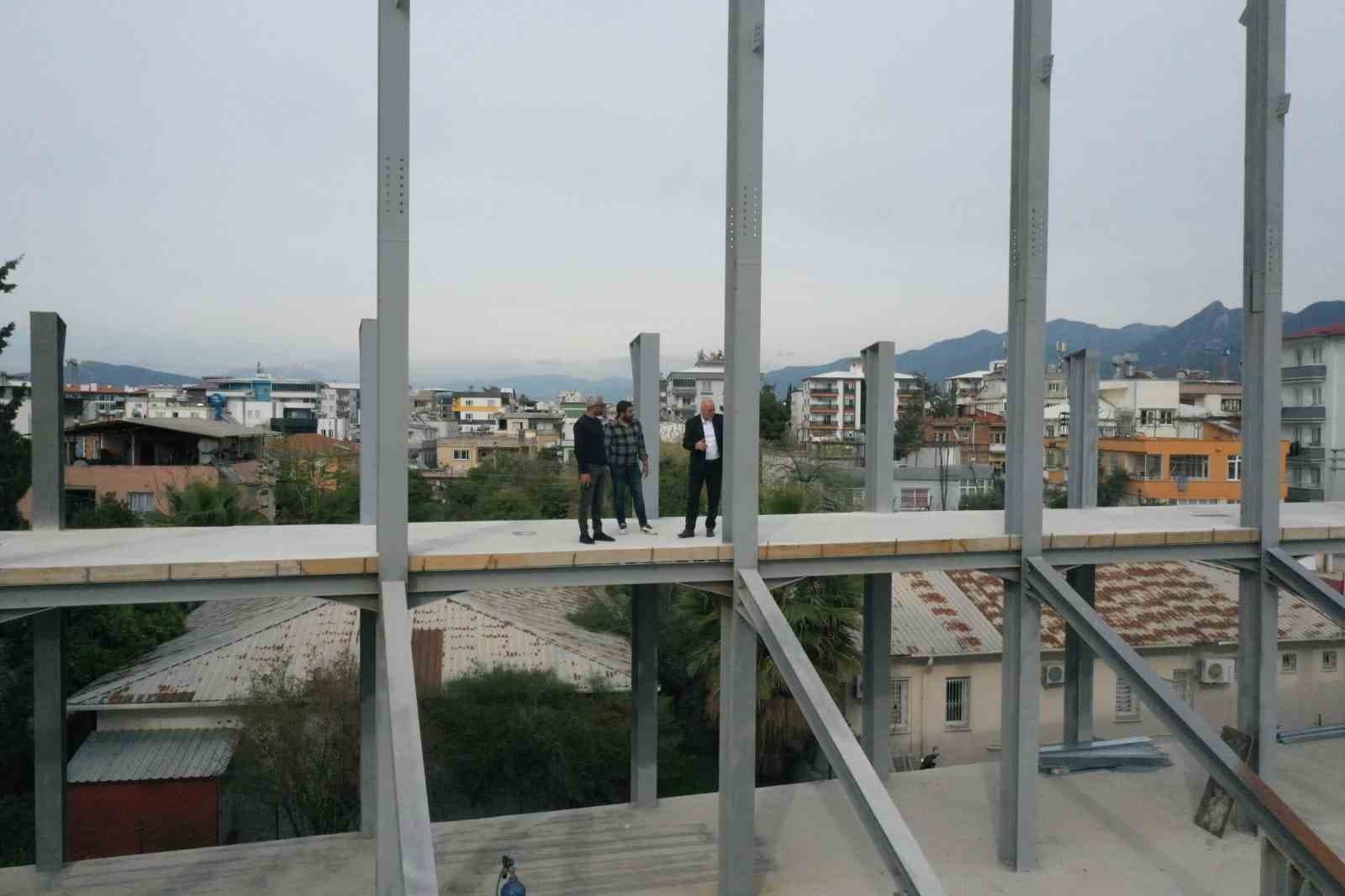 Osmaniye’de deprem sonrası yeniden inşa: 7 Ocak stadyumu %35 seviyesinde