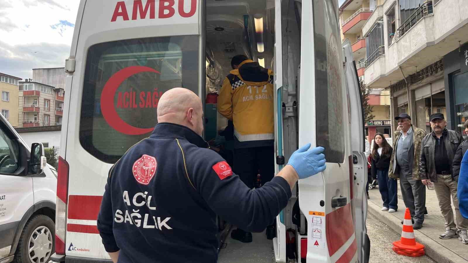 Ordu’da otomobilin çarptığı yaya yaralandı: Kaza anı kamerada