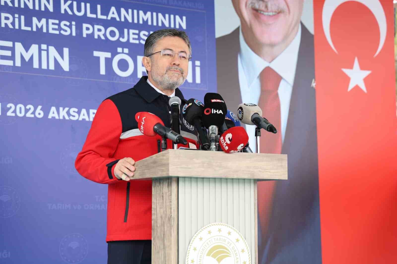 Tarım ve Orman Bakanı Yumaklı: "117 ülkeye memleketin tohumlar ihraç edildi, İsrail’den tohum ithalatı söz konusu değildir"