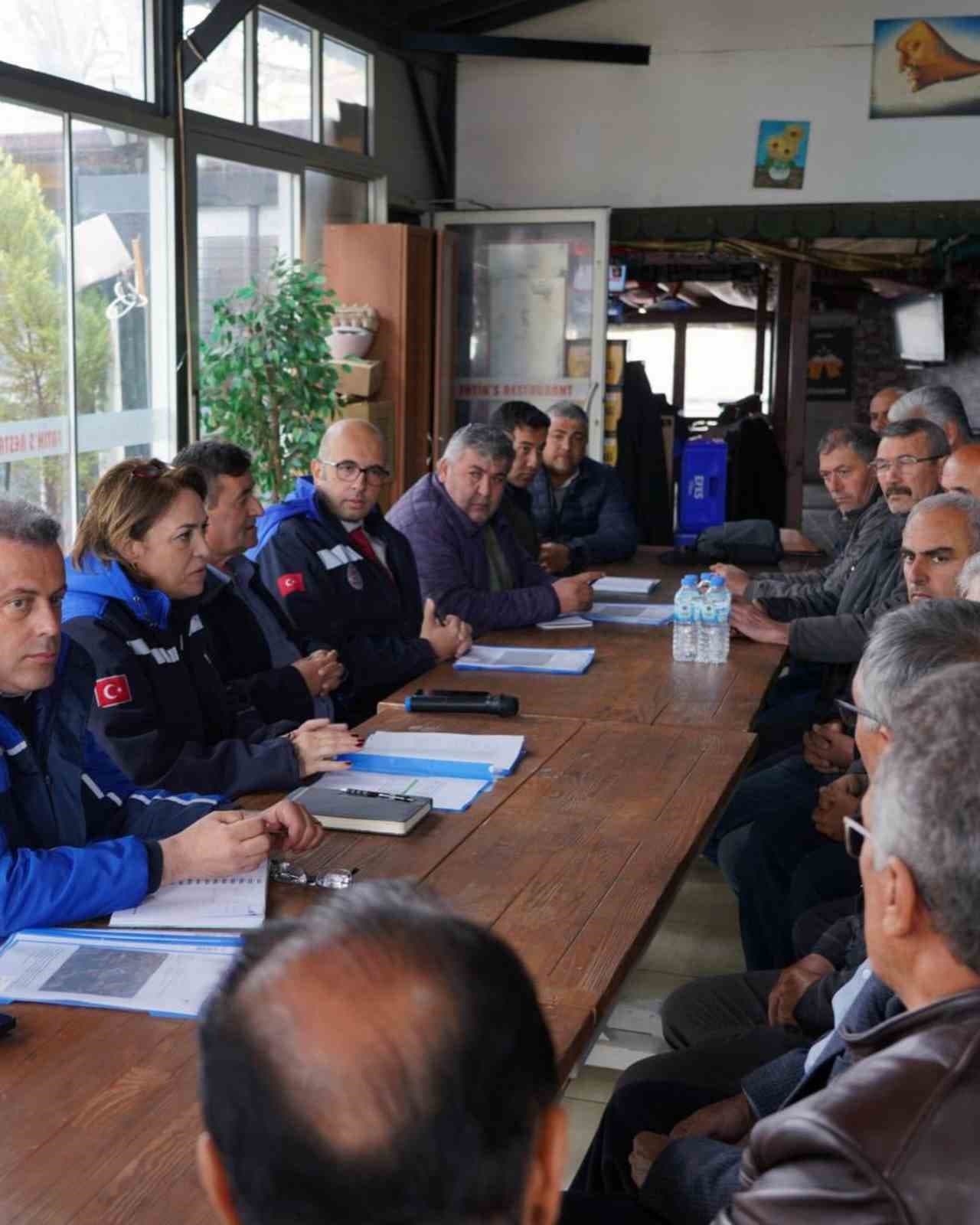 MUSKİ, Seydikemer’de muhtarlarla bir araya geldi