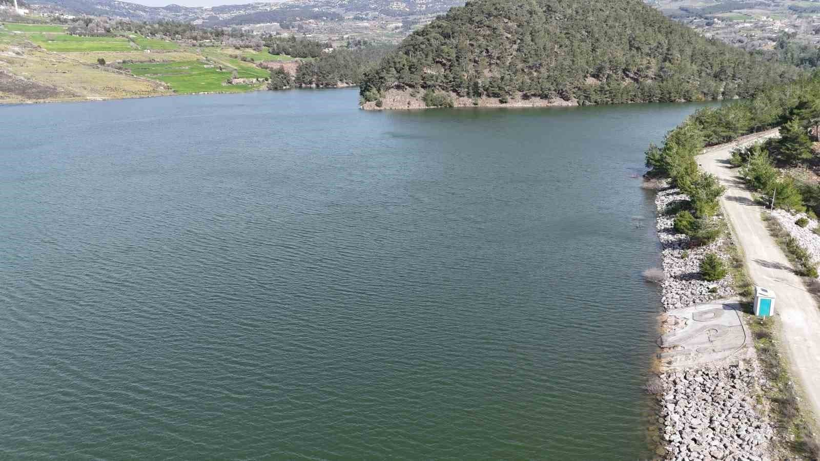 Hatay’da 3 ayda kentin 547 günlük içme suyu depolandı