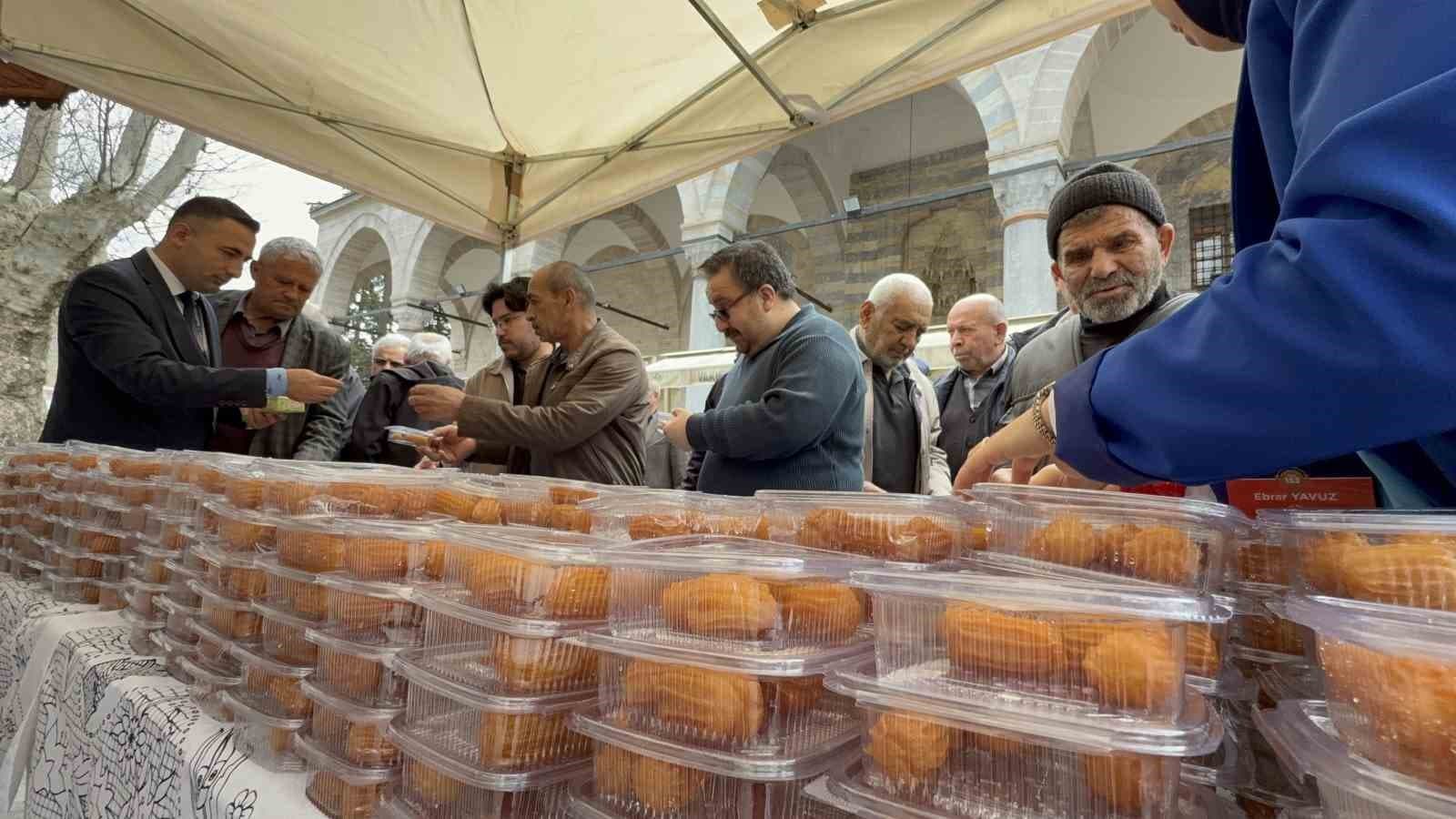 Tokat Belediyesi Türkeş’i dualarla yad etti