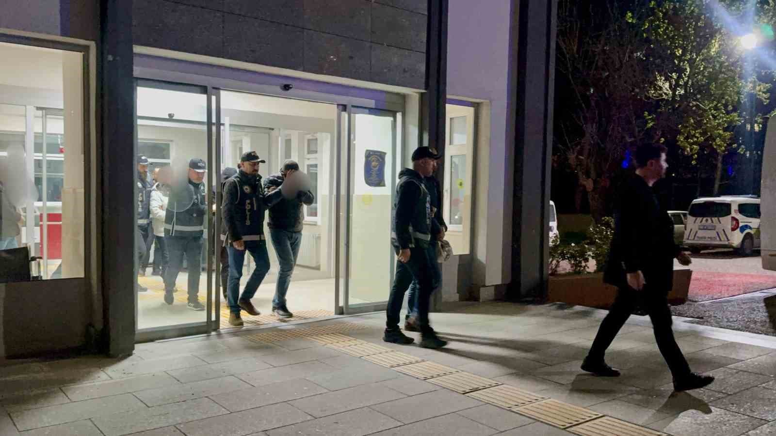 Tokat’ta ehliyet sınavında yapay zekalı "joker aday" operasyonu: 14 tutuklama