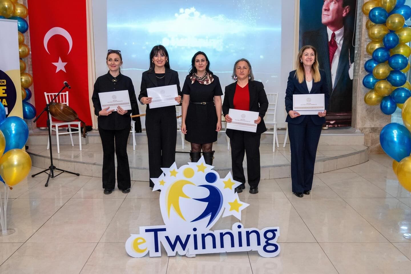 Muğla’nın eğitim yıldızları ödüllendirildi