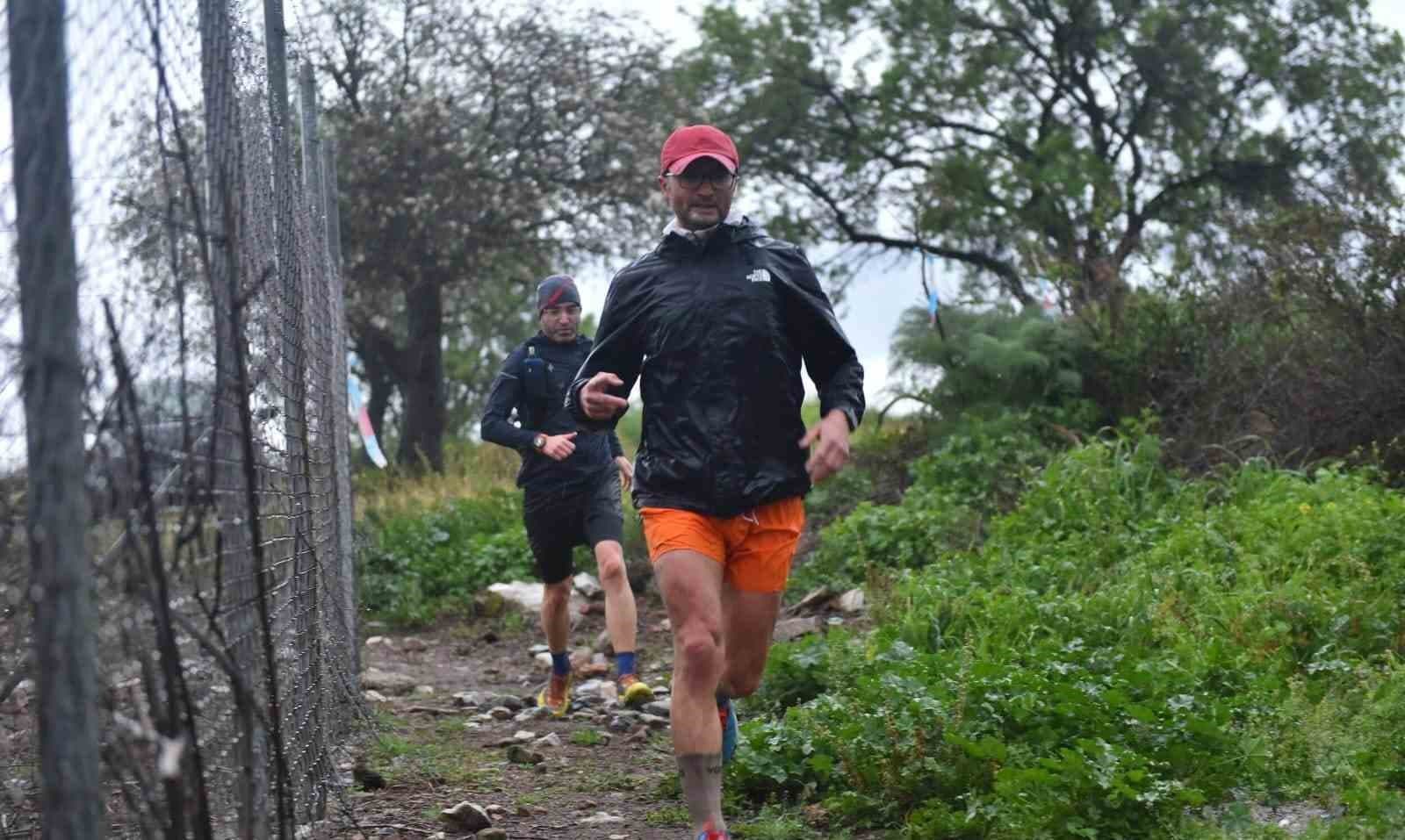 Kütahyalı Zabıta Memuru Efes Ultra Maratonu’nda üçüncü oldu