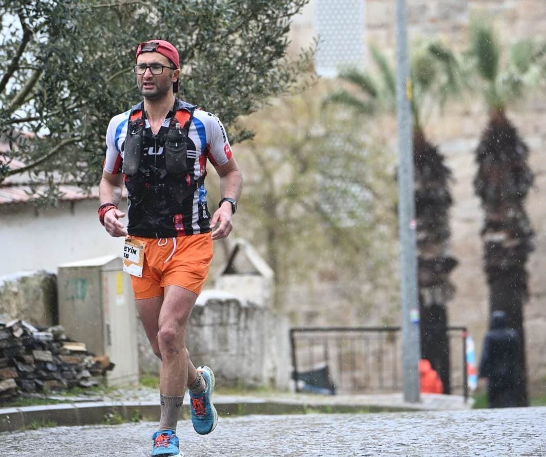 Kütahyalı Zabıta Memuru Efes Ultra Maratonu’nda üçüncü oldu