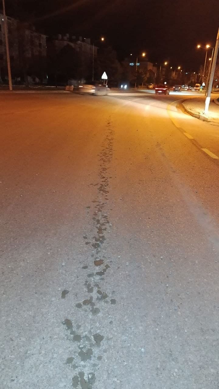 1 kilometre boyunca yola beton döken miksere 191 bin lira ceza kesildi