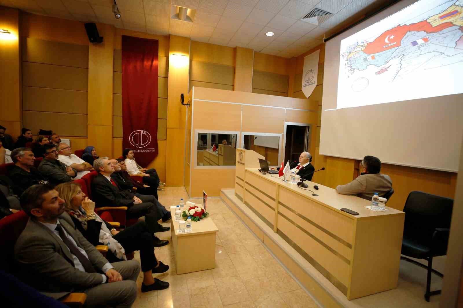 Kazım Karabekir’in hatırası Anadolu Üniversitesi’nde yaşatıldı