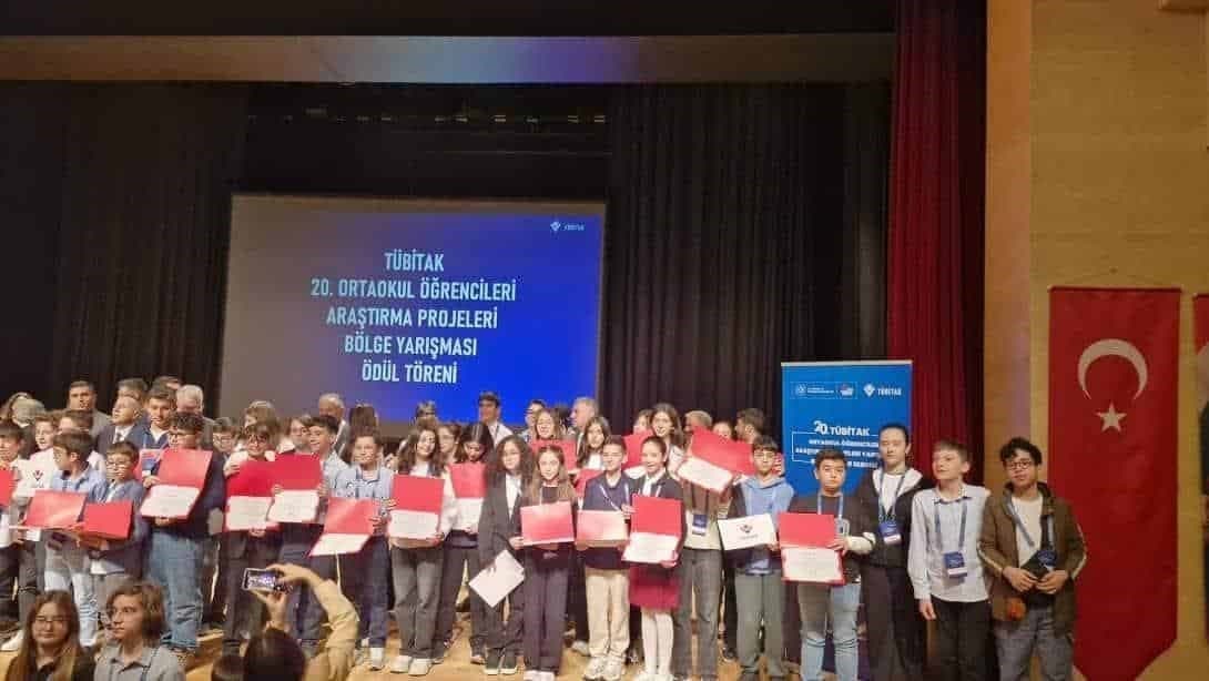 Burhaniyeli öğrenciler bölge üçüncüsü oldular