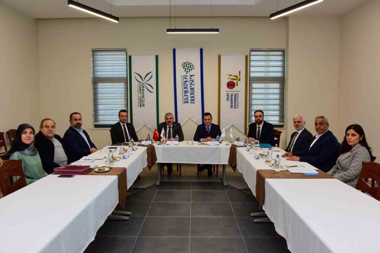 Kastamonu Teknokent’te yılın ilk yönetim kurulu toplantısı yapıldı
