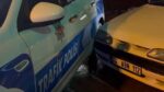 Polisten kaçan sürücü polis aracına çarparak durdu