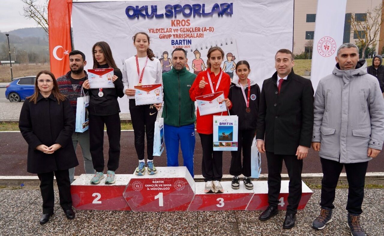 14 farklı ilden gelen sporcular BARÜ’de ter döktü