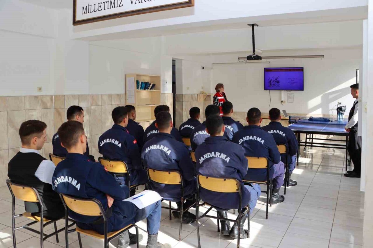 Askerlere evlilik öncesi bilinçlendirme eğitimi