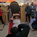 Bebekler ve çocuklar podyuma çıktı, renkli kostümleri ile büyük beğeni topladı