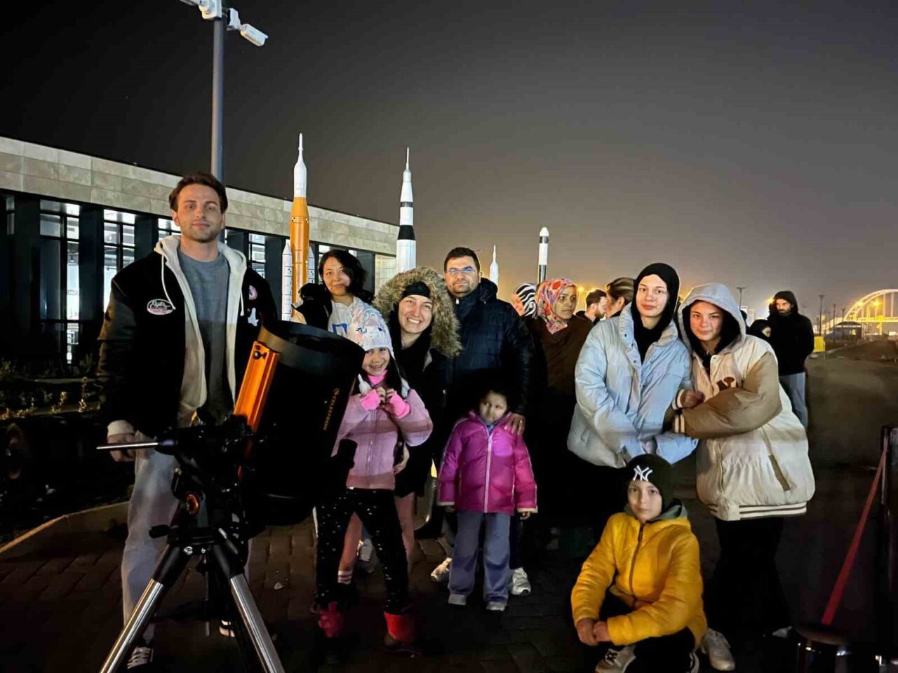 Bilim Merkezi’nde gökyüzünü gözlemlediler