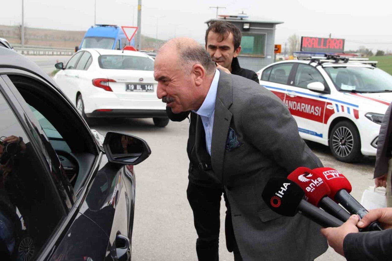 Çorum’da bayram trafiği yoğunluğu sürüyor
