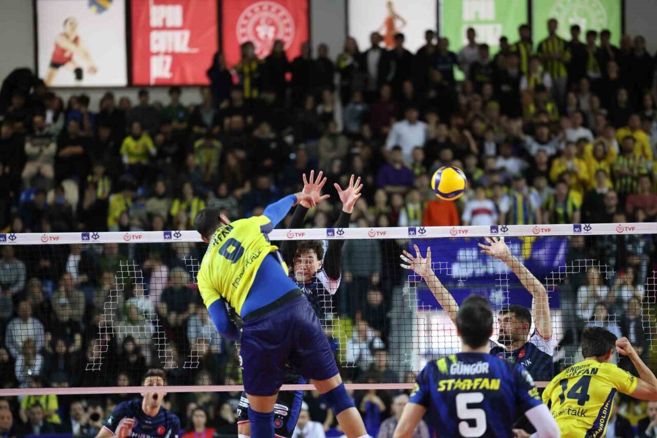 Erkekler Kupa Voley’de şampiyon Fenerbahçe