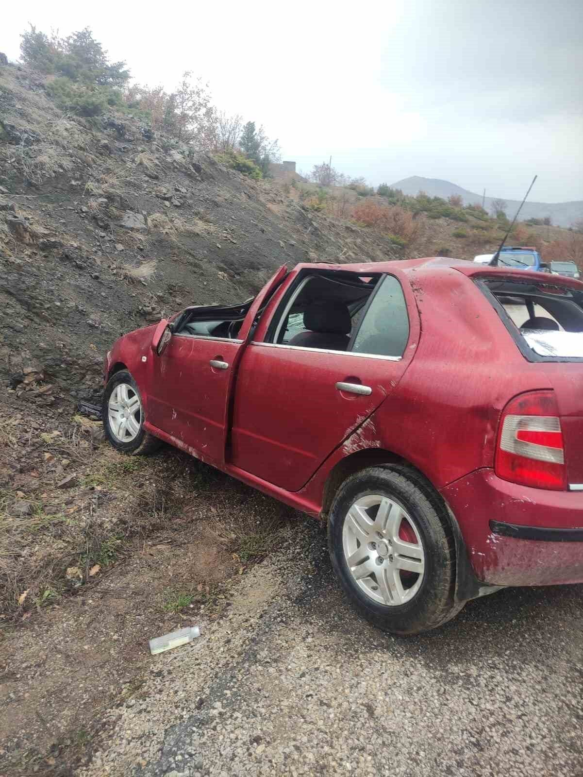 Gümüşhane’de uçuruma yuvarlanan araçtaki yaşlı kadın öldü