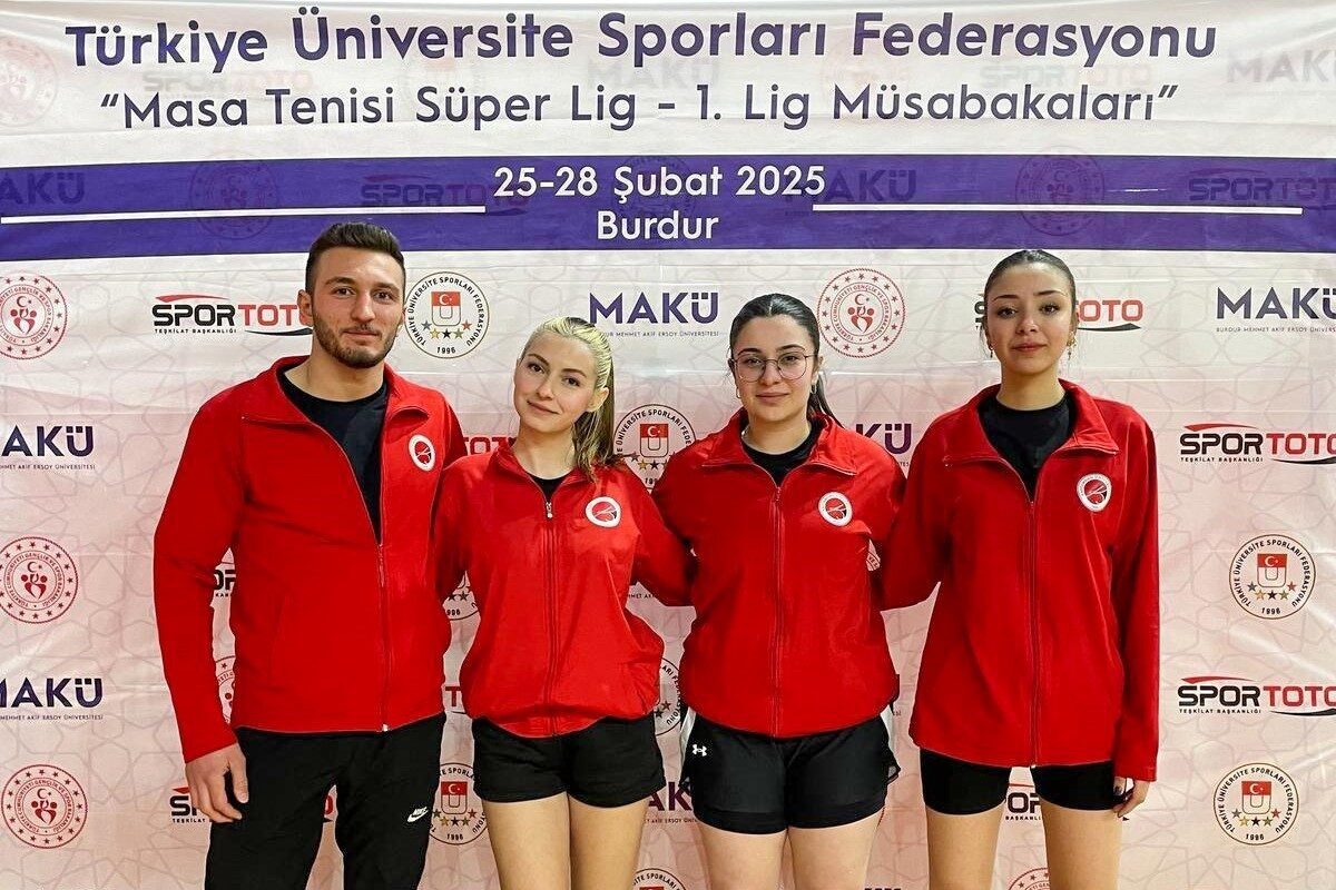 Kastamonu Üniversitesi Spor Bilimleri Fakültesi masa tenisinde Süper Lig’e yükseldi