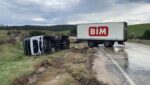 Kastamonu’da devrilen kamyondaki 1 kişi yaralandı