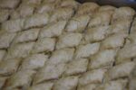 Küllerinden doğan tatlı: Bu baklavanın yapımında kül kullanılıyor
