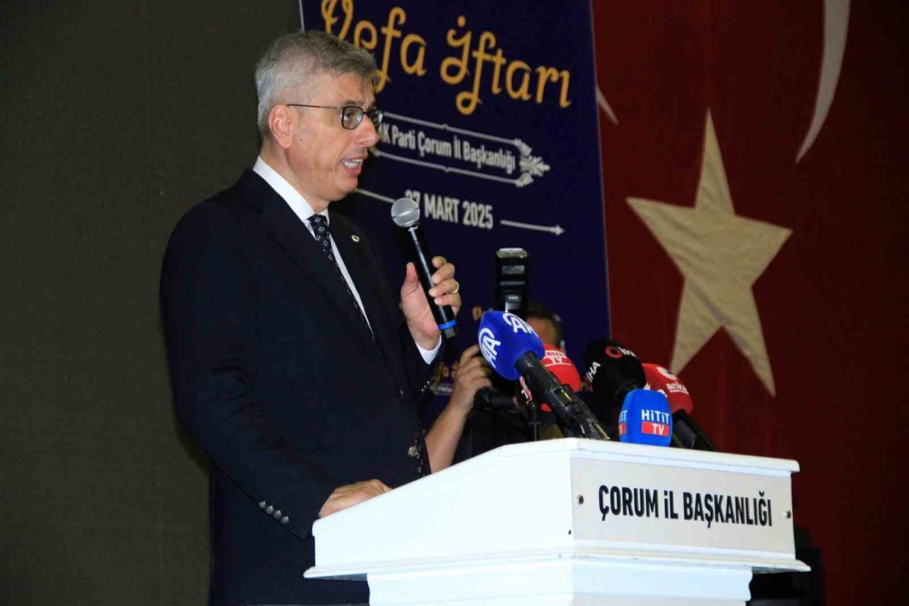 Sağlık Bakanı Memişoğlu: "Milletimizin yüzünü güldüren reformları, sağlıklı Türkiye yüzyılı hedeflerimizle daha ileriye taşıyacağız"