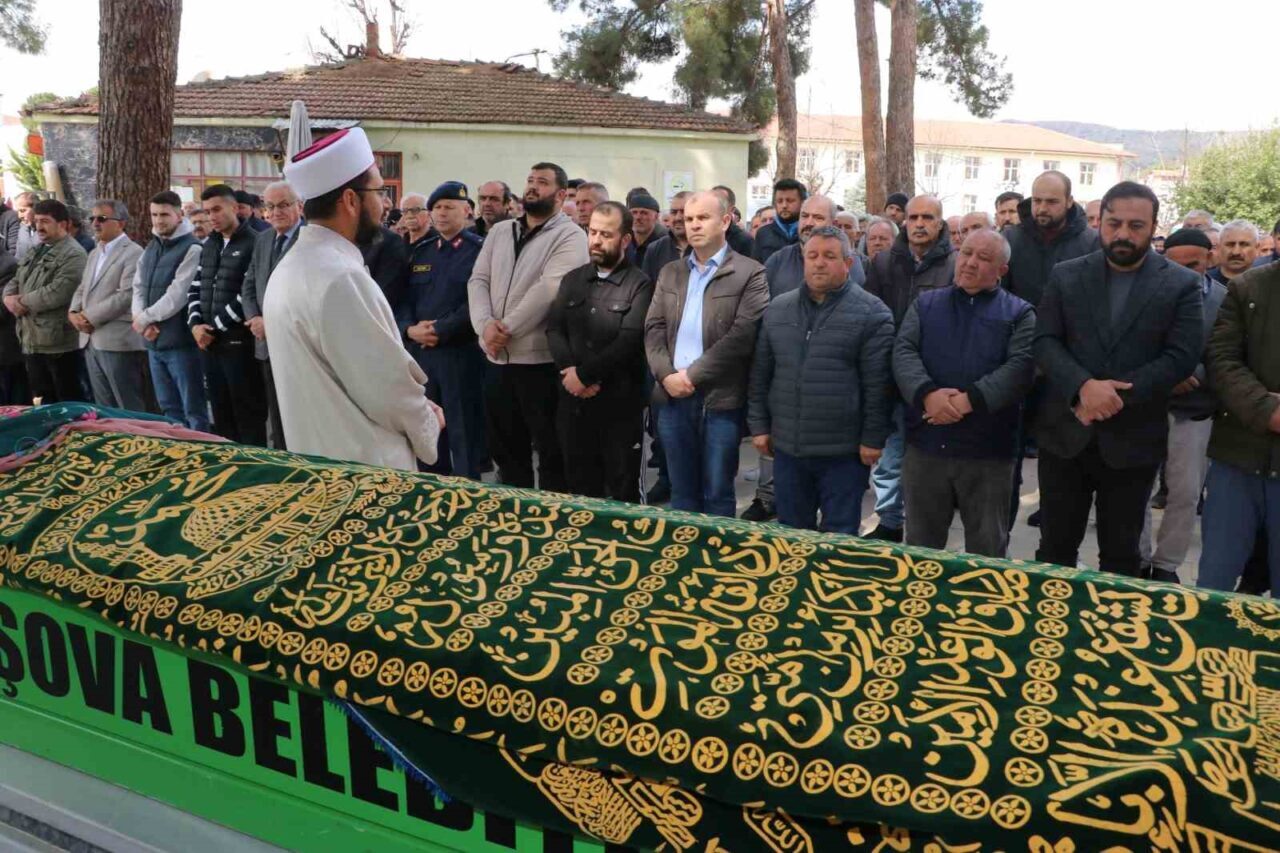 Taşova’da 5 yıl önce evine doğalgaz isteyen yaşlı kadın, hayaline kavuşamadan hayatını kaybetti