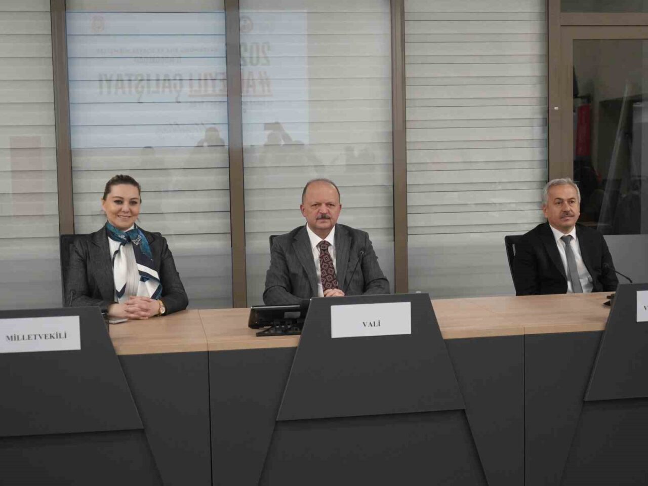 Vali Dallı: "Türk milleti aileyle kaimdir"