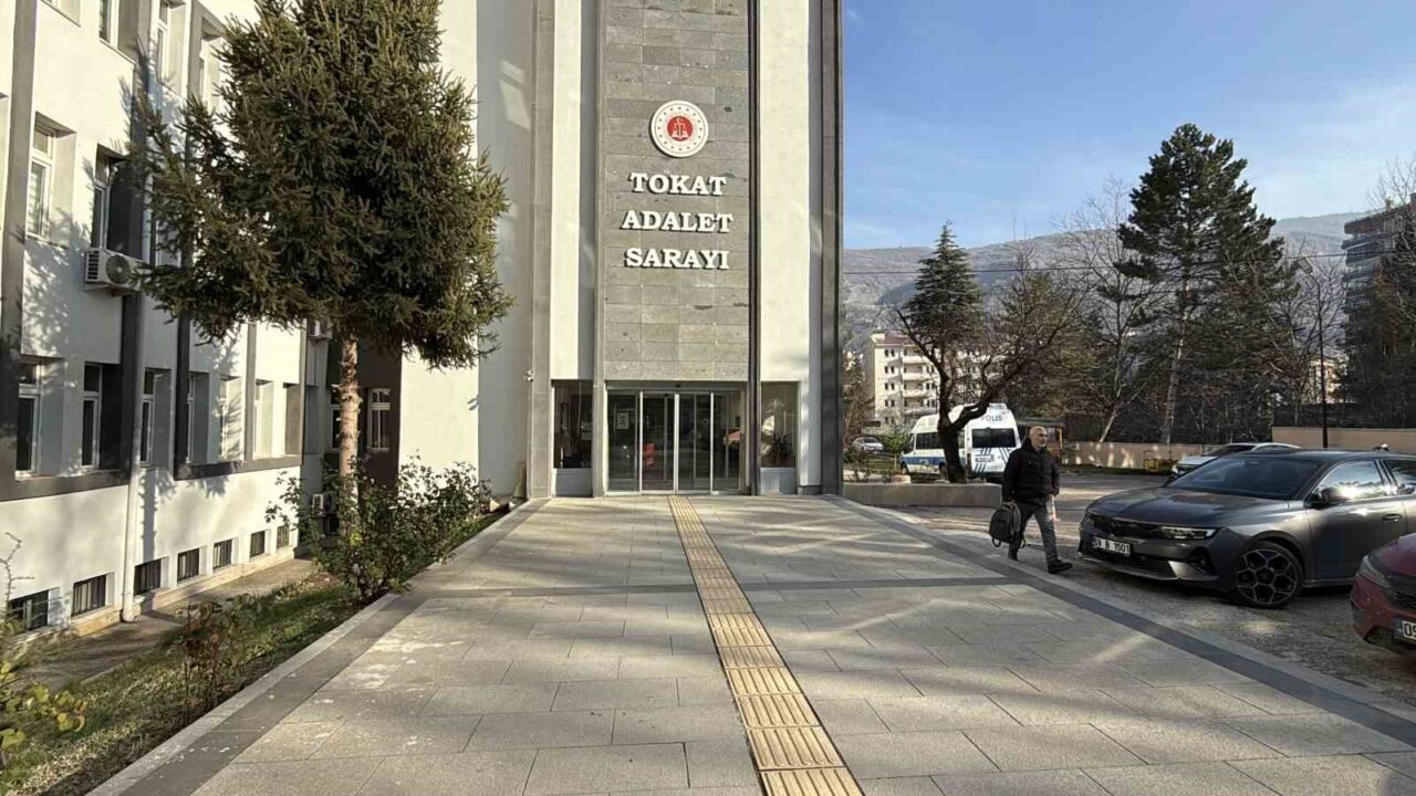 Binlerce uyuşturucu ele geçirildi, operasyonda 20 kişi gözaltına alındı