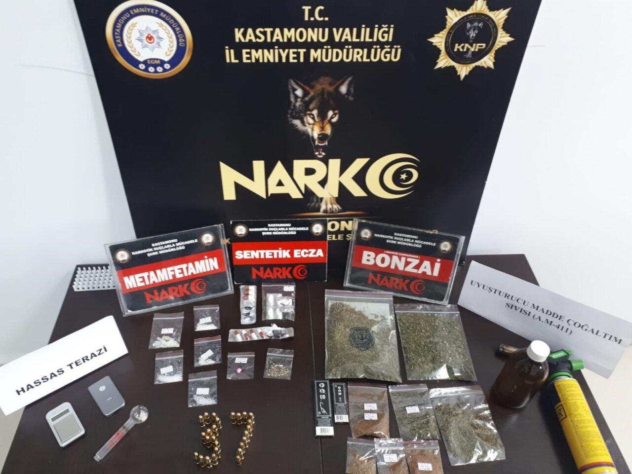 Bir daha uyuşturucu kullanmayacağına dair söz verdi, cezadan kurtulamadı