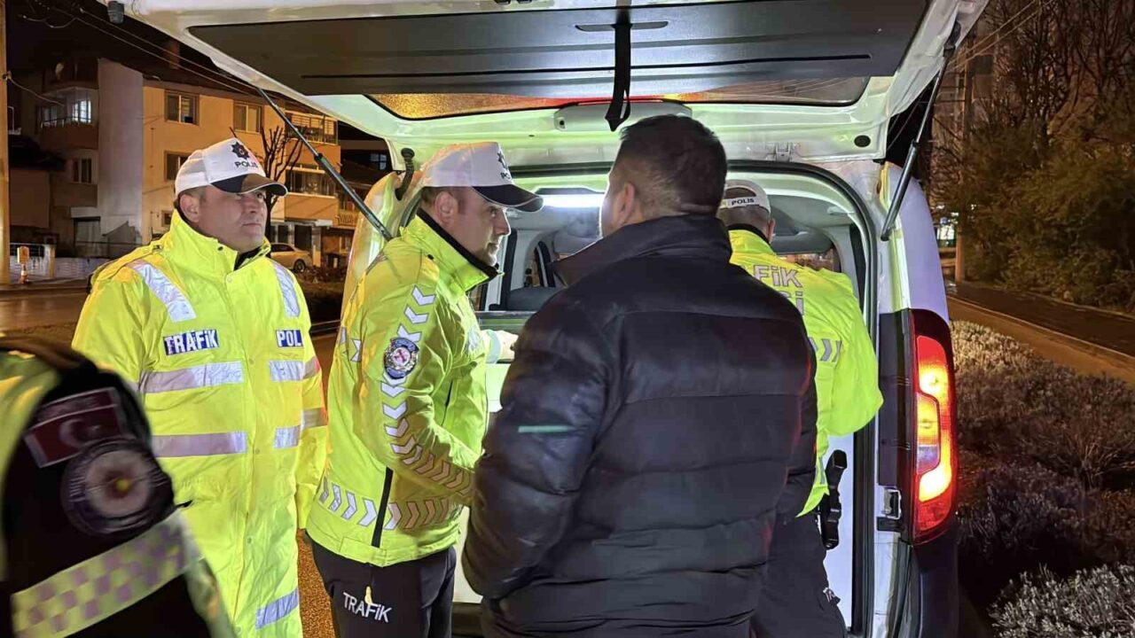 Bolu’da kural ihlali yapan sürücülere ceza yağdı