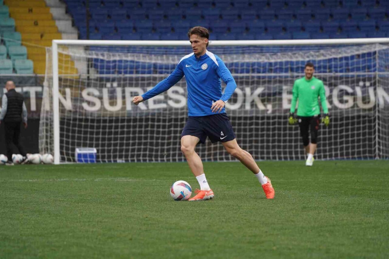 Çaykur Rizespor’da Sivasspor mesaisi devam etti