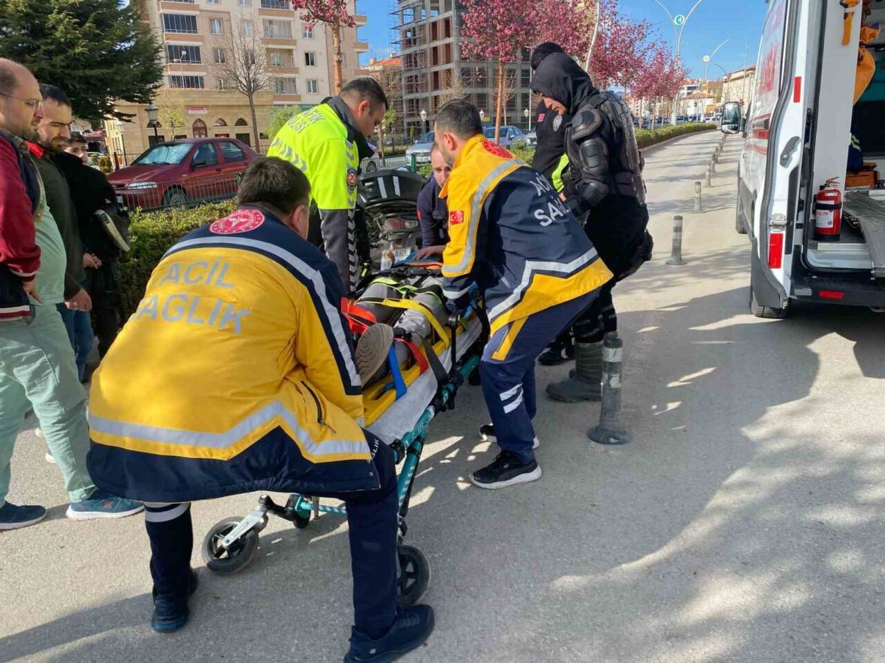 Çorum’da otomobil ile motosiklet çarpıştı: 1 yaralı