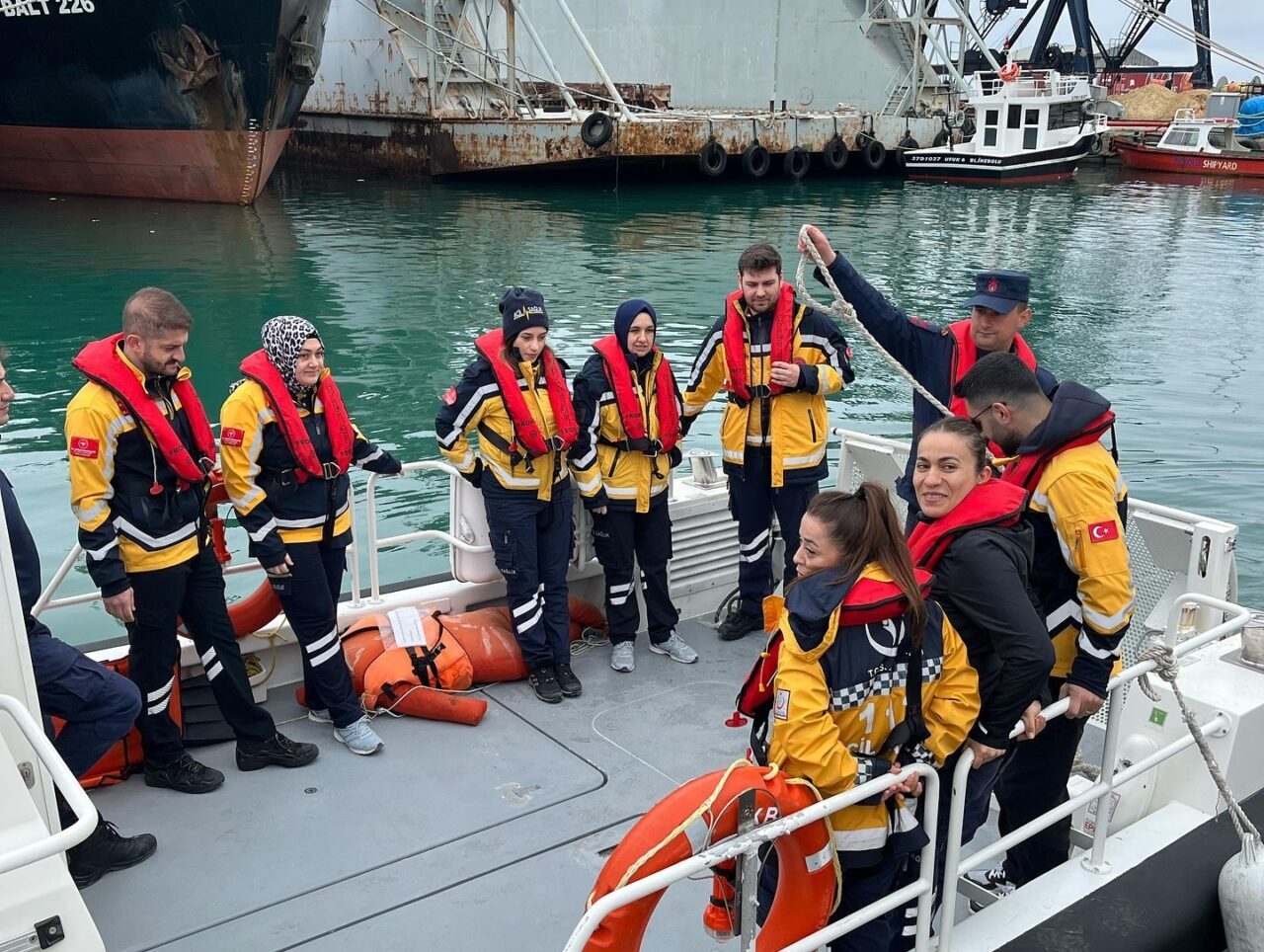 Karadeniz’de ’hayat kurtarma’ tatbikatı