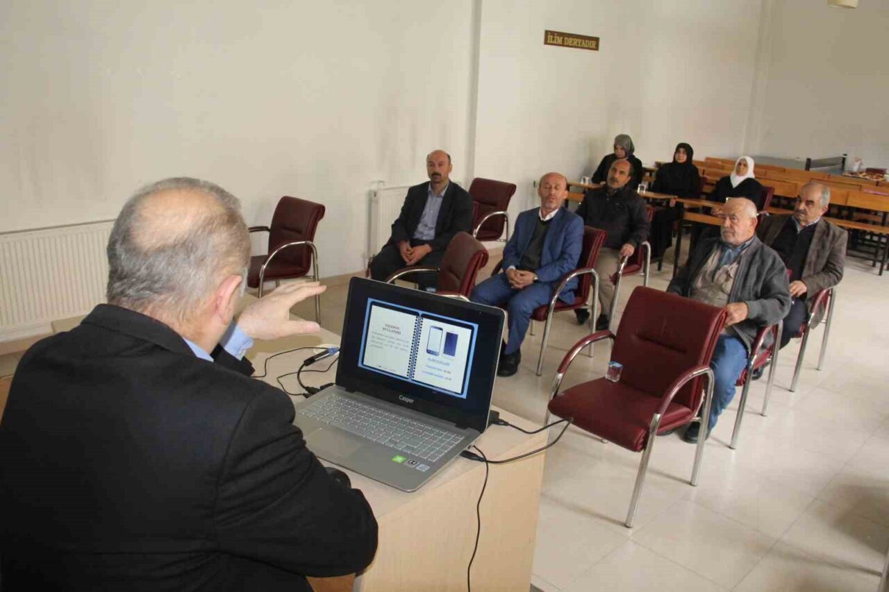 Kastamonu’da hacı adaylarına seminer verildi