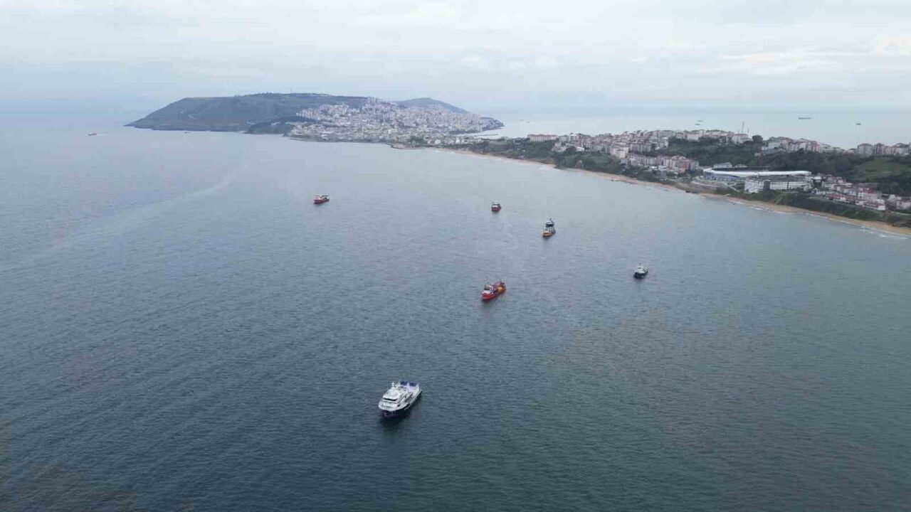 Sinoplu balıkçılar sezonu mutlu kapatıyor