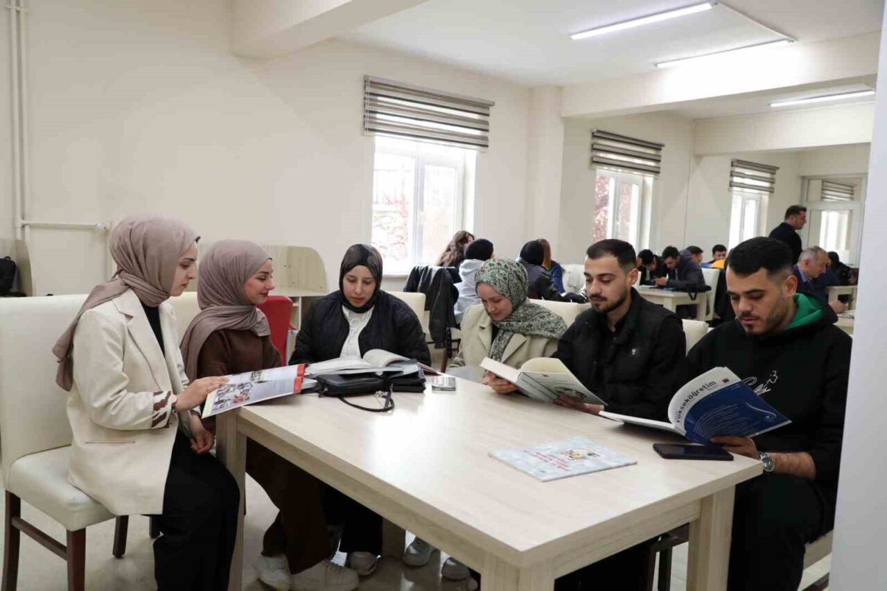 Sinop’ta kitap okuma etkinliği