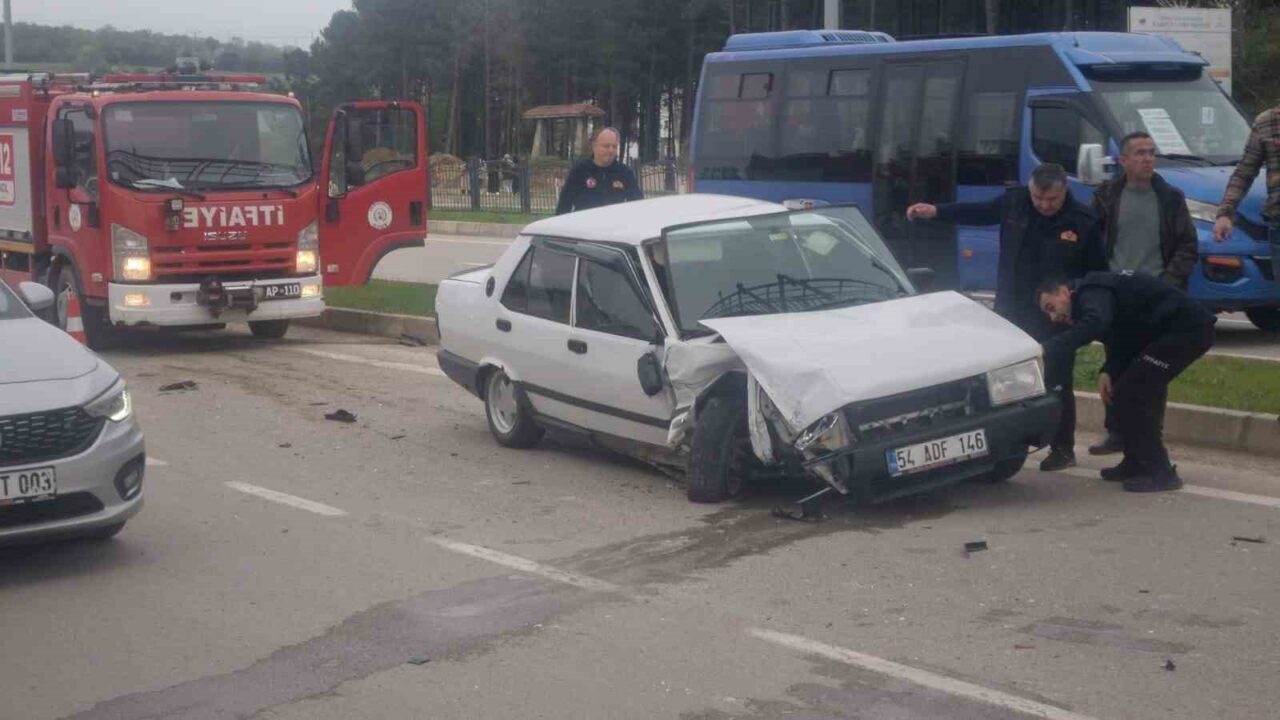Sinop’ta trafik kazası: 2 yaralı