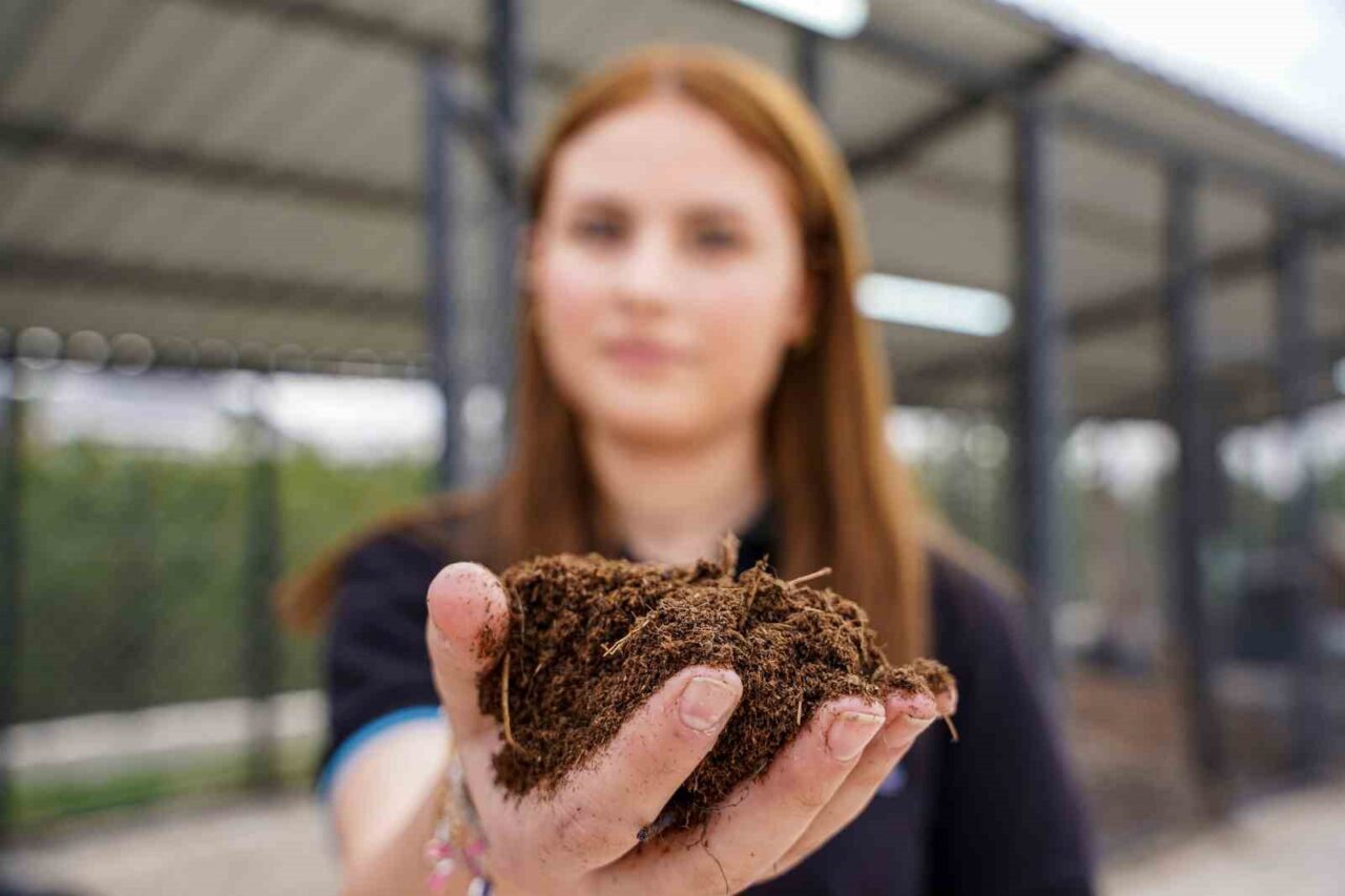 Tokat’ta organik atıklar komposta dönüşüyor