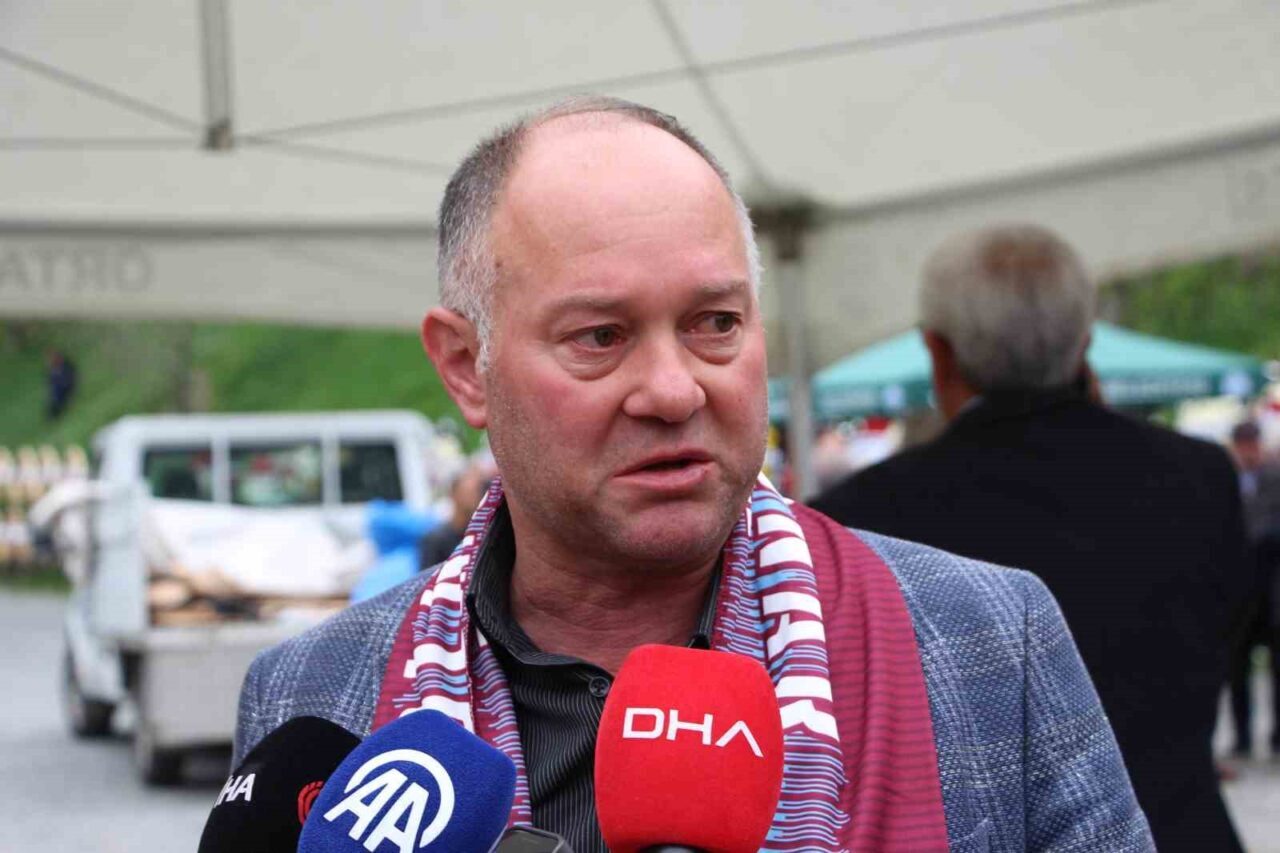 Ünlü sanatçı Volkan Konak vasiyetindeki ceviz ağacının altına gömülecek