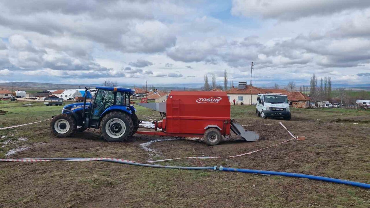 Yem karma makinesine düşen kişi hayatını kaybetti