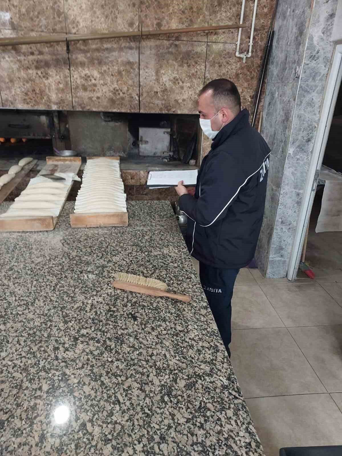 Zabıtadan fırınlara hijyen ve gramaj denetimi