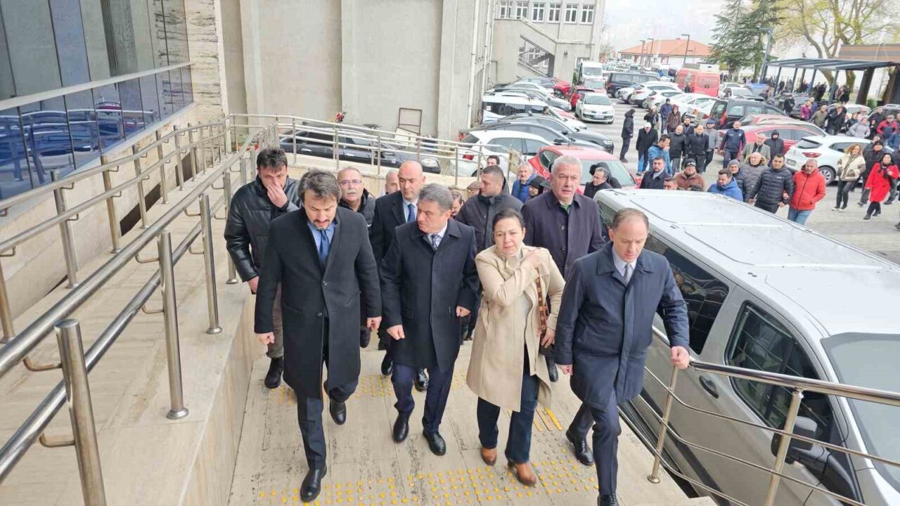 Zonguldak Belediye Başkanı Erdem adliyede ifade verdi