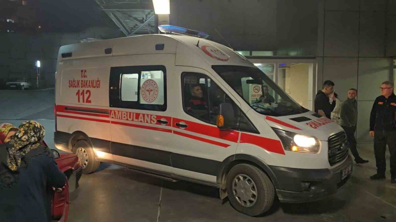 Zonguldak’ta balkondan düşen 3 yaşındaki çocuk ağır yaralandı